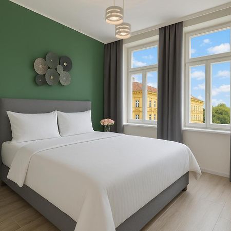 Kinsky Garden Apartments And Suites By Dwellfort Prague Ngoại thất bức ảnh
