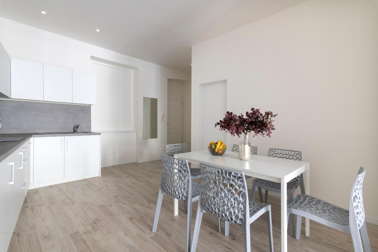 Kinsky Garden Apartments And Suites By Dwellfort Prague Ngoại thất bức ảnh