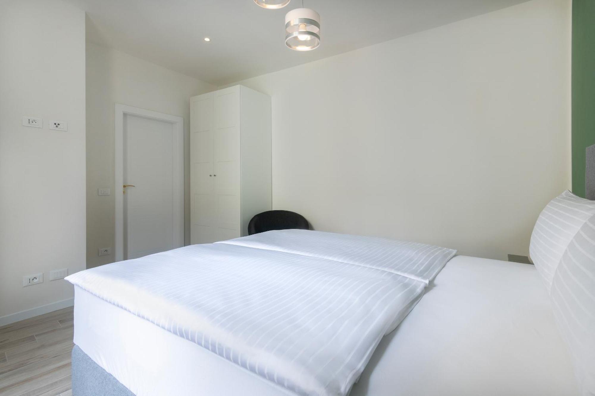 Kinsky Garden Apartments And Suites By Dwellfort Prague Phòng bức ảnh