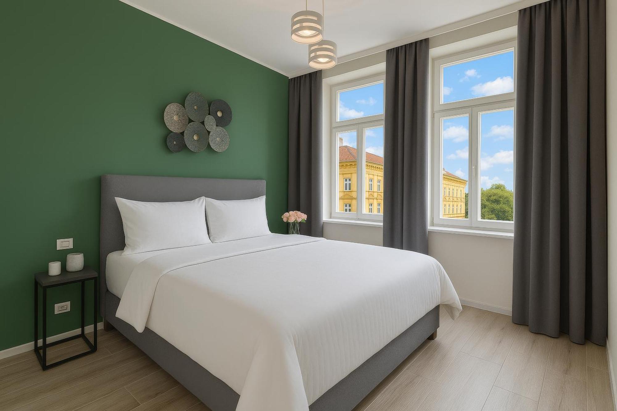 Kinsky Garden Apartments And Suites By Dwellfort Prague Ngoại thất bức ảnh